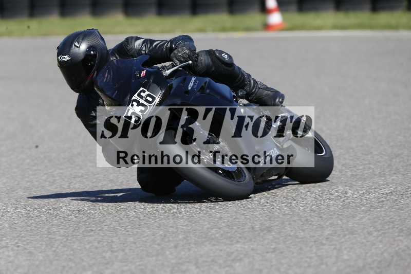 /43 08.08.2025 Discover the Bike ADR/Race 3 rot/536